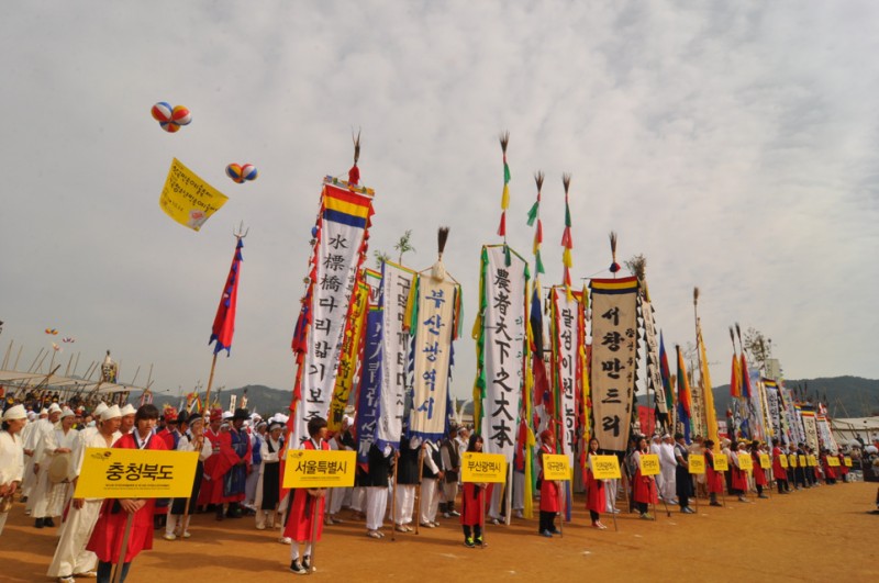 2012c7d1b1b9b9cebcd3bfb9bcfac3e0c1a6_135.jpg