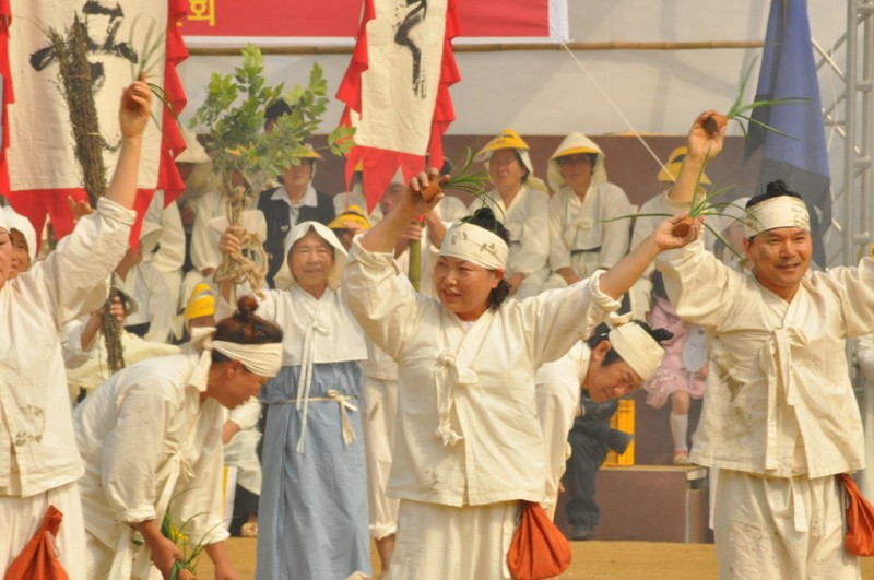 2012c7d1b1b9b9cebcd3bfb9bcfac3e0c1a6_322.jpg