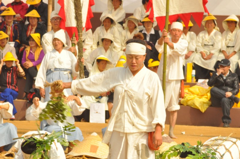 2012c7d1b1b9b9cebcd3bfb9bcfac3e0c1a6_355.jpg