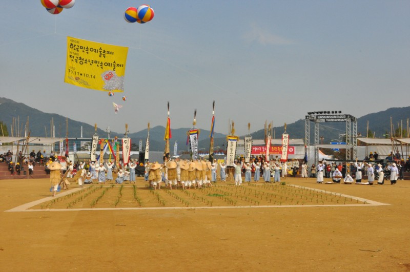 2012c7d1b1b9b9cebcd3bfb9bcfac3e0c1a6_415.jpg
